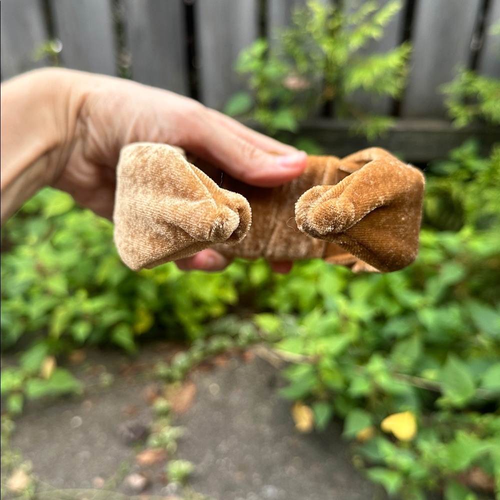 Velvet Tan Knotted Headband - Picture 8 of 10